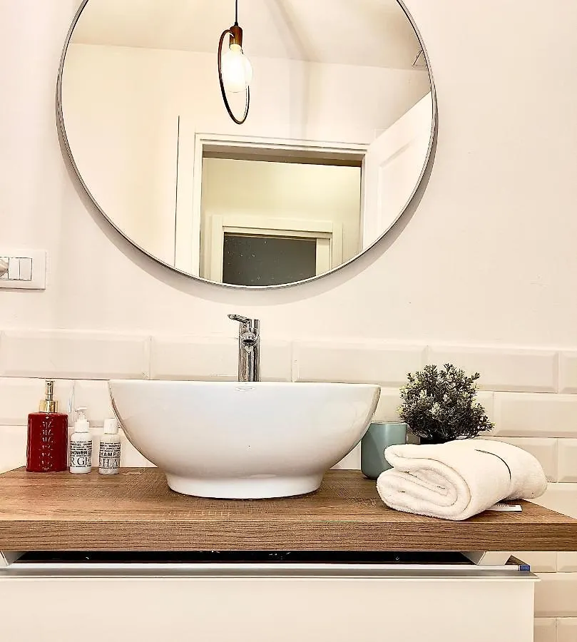 Appartamento Centro Firenze Air Conditioning Wi-Fi E Netflix 0*, Florence Italy